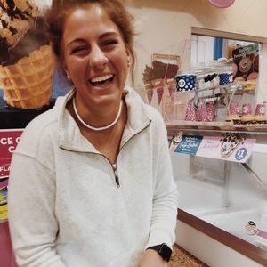 Meet your Posher, Jordana